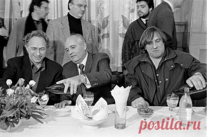 РОССИЯНЕ, КАКИМИ ВЫ ИХ НЕ ВИДЕЛИ.