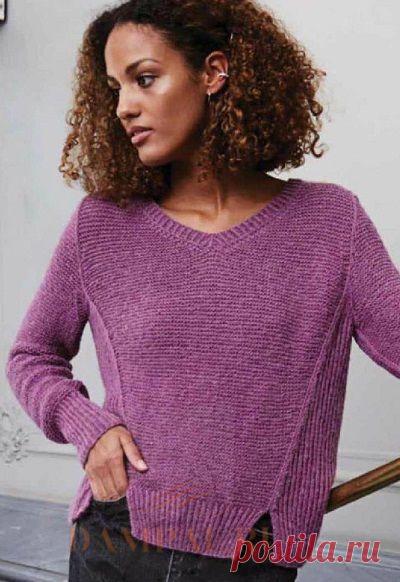 Женский пуловер с боковыми клиньями
