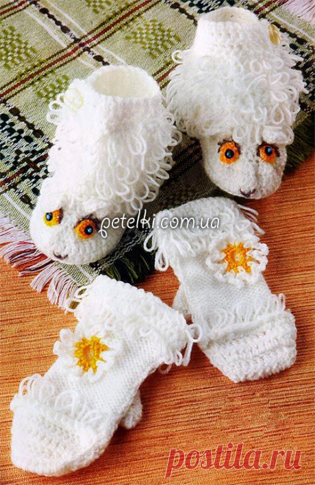 Комплект БЕЛЫЕ ОВЕЧКИ. Пинетки-сапожки и варежки. Описание вязания