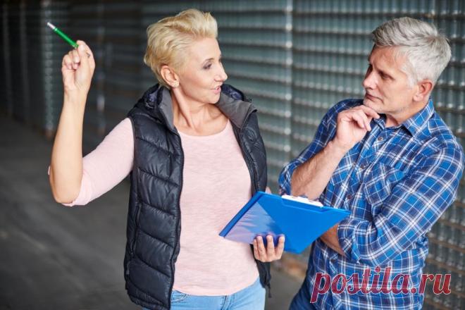 Первичный инструктаж по охране труда. Проведение первичного инструктажа.
Первичный инструктаж представляет собой процесс ознакомления новых сотрудников с правилами безопасности на рабочем месте. Этот инструктаж разрабатывается специалистом по охране труда и передаётся руководству для детального изучения.
Изображение от gpointstudio  на Freepik