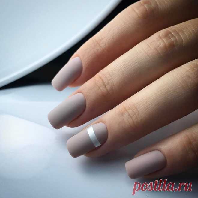 Молочный матовый маникюр квадрат Смотрите 69 фото онлайн - Молочный матовый маникюр квадрат. Тема: Маникюр Матовый нюд маникюр 2022 Маникюр френч матовый Ногти квадратные дизайн Молочный маникюр марвый Маникюр на квадратную форму Маникюр с лунками Нюдовый матовый маникюр 2020 Бежевые ногти Нюдовый маникюр 2022 квадрат Маникюр молочный квадратный Матовые монгооннве ногти Белые матовые ногти квадрат