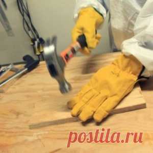 Чилийский изобретатель создал рабочие перчатки, защищающие от молотка и пилы - МирТесен