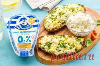 Горячий бутерброд с творогом и шпинатом, рецепт с фото от Простоквашино
