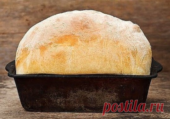 Рецепт хлеба. 
Иногда балую свою семью домашним хлебушком. Решила выставить фото и рецепт. Если кто-то попробует и поблагодарит, мне будет приятно. Думаю, нет ничего вкуснее домашнего хлеба, сделанного своими руками. 
Ингредиенты: 
1 литр вода кипяченая 
дрожжи 50 гр., лучше всего сырые. 
масло растительное 3 ст. ложки 
сахар 2 ст. ложки 
соль 2 ч. ложки 
мука 1,5 - 1,7 кг. 
Приготовление: 
Желательно все добавлять по порядку, начиная с дрожжей, растворить их в теплой воде, затем масло раст