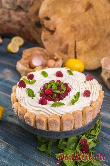 ​Торт «Шарлотт» Романтичный и легкий торт с малиной и мятой.Сохрани рецепт, чтобы не забыть себя порадовать этим чудесным десертом!Ингредиенты:Для бисквита и украшения:Куриное яйцо к. т. &mdash; 4 шт.&nbsp;Соль &mdash; 1 щепотка&nbsp;Сахарный песок &mdash; 125 г&nbsp;Пшеничная мука &mdash; 75...