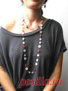 Button Necklace