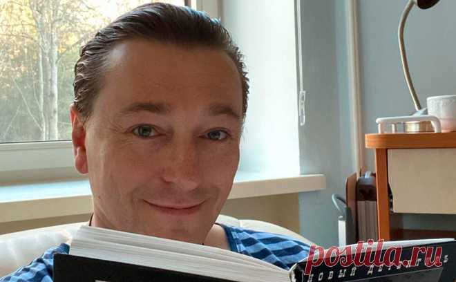 Безруков заболел COVID-19. Актер и художественный руководитель Московского Губернского драматического театра Сергей Безруков заразился коронавирусом.