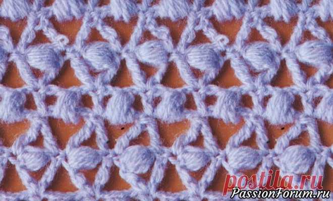 Ажурный узор с пышными столбиками - запись пользователя Фантазии крючком (Полина) в сообществе Вязание крючком в категории Вязание крючком для начинающих Интересное чередование прямых и наклонных пышных столбиков, вплетенных в ажурный рисунок, делает этот зор весьма необычным и привлекательным.    Журнал «Маленькая Diana. Спецвыпуск»