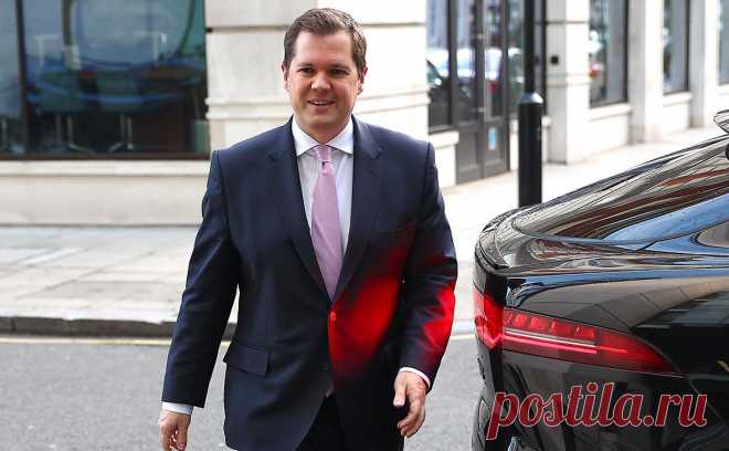 Кто станет лидером британских консерваторов после ухода Риши Сунака. После разгромного поражения на парламентских выборах и отставки кабинета Риши Сунака Консервативная партия ищет лидера, который помог бы ей возродиться. Подробнее о том, кто претендует на этот пост, — в материале РБК