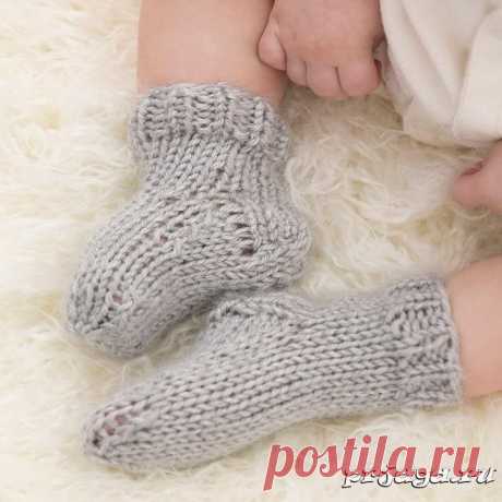 Носочки спицами для малыша
