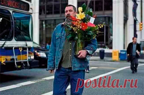 Кассир предположила, что он изменял своей жене. Но то, что он ей сказал — это бесценно!