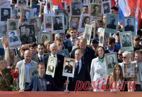 Таким президентом можно гордится !!!!! Теперь мы смело можем сказать.Сын России. Сын героя Великой Отечественной войны. План Путина,который действует с 2007 года набирает обороты. РОССИЯ ВОЗРОЖДАЕТСЯ !!!!!! Еще много работы. Впереди спасение бывших республик СССР от оккупации НАТО со стороны Восточной Европы. Затем восстановление Экономики и Здравоохранения. Терпения и еще раз терпения. Главное будьте вместе. В Единстве наша сила !!!!!!!