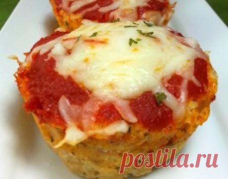 Рецепта за мъфини от спагети с доматен сос - Доста вкусна...