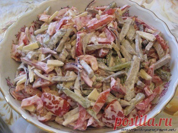 Салат с говядиной и овощами / Свежие рецепты