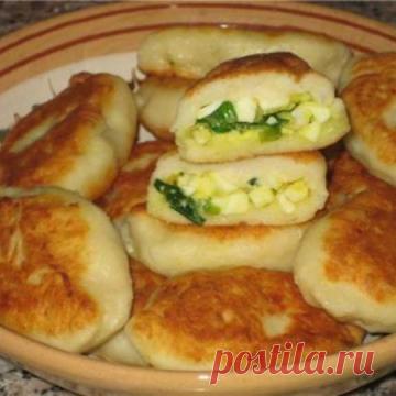 Картофельные пирожки, как у бабушки: получаются нежные и вкусные