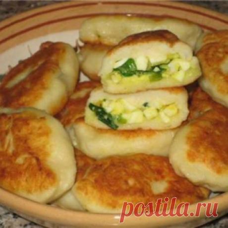 Картофельные пирожки, как у бабушки: получаются нежные и вкусные