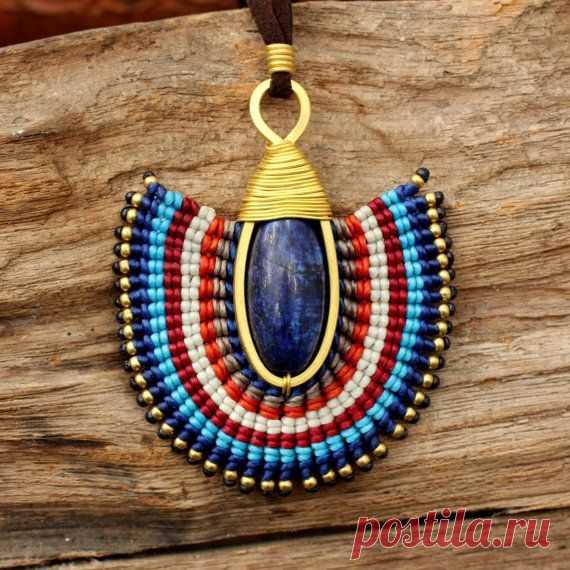(11) Tribal design necklace with waxed cotton weaving matched to hand shaped brass and lapis lazuli gemstone | Этнический Дизайн, Ожерелья и Ткачество