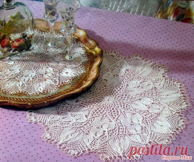 Онлайн по салфетке  Fuchsienblueten Всем привет.  Наконец мы дождались начала весны, всех поздравляю с его первым днем!  Это пора обновления, первых весенних цветочков.