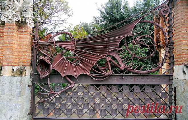 7 архитектурных шедевров Антонио Гауди, которые украшают Барселону