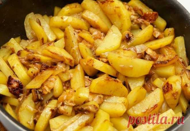Как пожарить картошку чтобы получилось вкусно, а не размазня ...