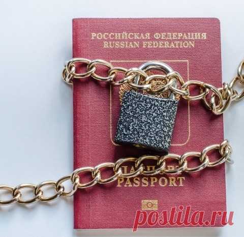 Отказаться от российского гражданства: как это сделать и главное зачем? Некоторое время назад стало «поветрием», а может и «модным трендом» отказываться от российского гражданства. Только в 2022 году от ...