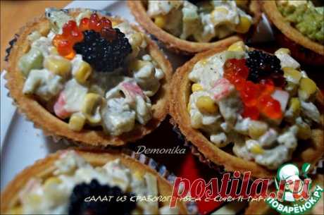 Салат из крабовых палочек с киви и кукурузой - кулинарный рецепт