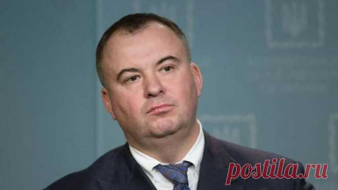 На Украине заочно арестовали экс-заместителя секретаря СНБО. Высший антикоррупционный суд Украины (ВАКС) заочно арестовал бывшего первого заместителя Совета национальной безопасности и обороны (СНБО), имя которого не называются. Об этом говорится в заявлении специализированной антикоррупционная ...