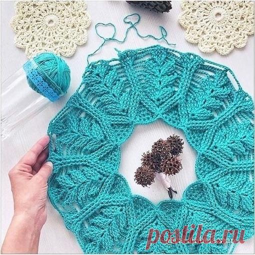 Красивая кокетка

#кокетка_крючком@knit_best, #круглая_кокетка@knit_best

схема в фото

Источник: https://www.instagram.com/p/BmckI4wD9vk/?utm_source=i..