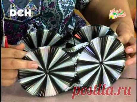 Cartera con CD - YouTube
