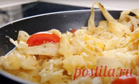 Заменяем макароны нарезанным лавашом и готовим на сковороде - Идеальная хозяйка