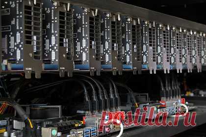 Нью-Йорк запустит свою криптовалюту. Платформа CityCoins создаст для Нью-Йорка муниципальный токен NYCCoin. Проект запустят для привлечения инвестиций в бюджет города. Нью-Йорк станет вторым американским городом с собственной криптовалютой. Добыча токена на платформе CityCoins стартует 11 ноября и будет осуществляться с помощью стекинга.