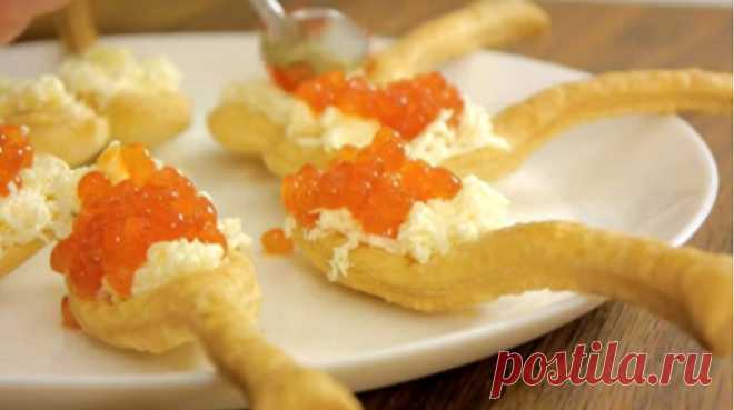 Закуска из красной икры на праздничный стол
