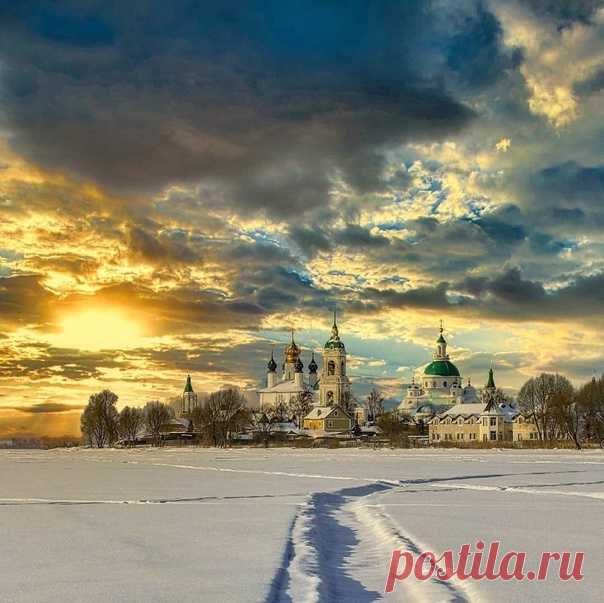 Запись на стене Мистический Ростов Великий 💛📷 lukin2501