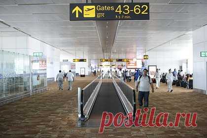 Стюардесса перечислила непозволительные поступки на борту самолета. Экс-стюардесса иностранной авиакомпании перечислила непозволительные поступки пассажиров на борту самолета. Так, по словам бывшей бортпроводницы, которая работала на самолетах Airbus A380 и Boeing 777, бессчетное количество раз она уличала пассажиров в попытках закурить.