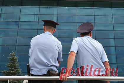 Сбежавшего от следователей бывшего вице-губернатора нашли в российском аэропорту