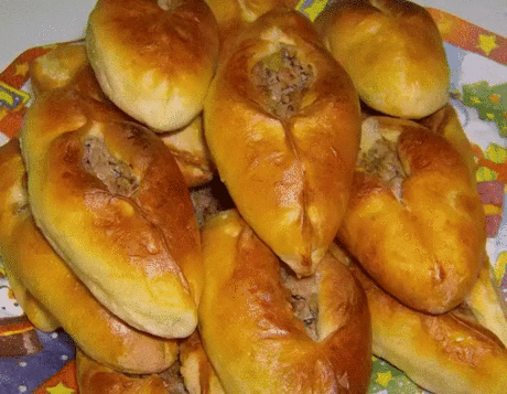 Ну очень вкусные расстегаи с рыбкой