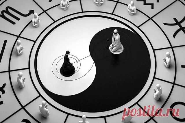 Сейчас я расскажу вам что-то, что вы не часто услышите в человеческом мире, и я использую самого себя в качестве примера. 
Если вы хотите пойти до конца, отбросьте мысль, что у вас есть какие-то права в жизни. 
Не имейте никакого права. Никаких прав ни на что. 
Тогда все станет для вас подарком. 
Когда вы не думаете, что заслуживаете чего-то - всё воспринимается как дар. 
Просто попробуйте. 
Попробуйте для себя. Хорошо? 
Это не просто стратегия поведения. 
Отбросьте идею, ...