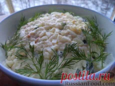 Рецепт: Салат из кальмара с яйцами и рисом на RussianFood.com