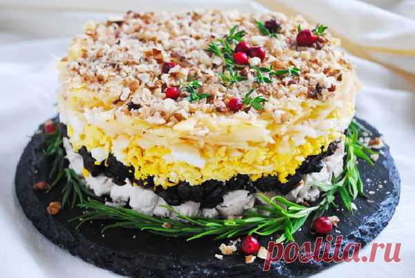 Праздничный салатик с курочкой — Сад Заготовка