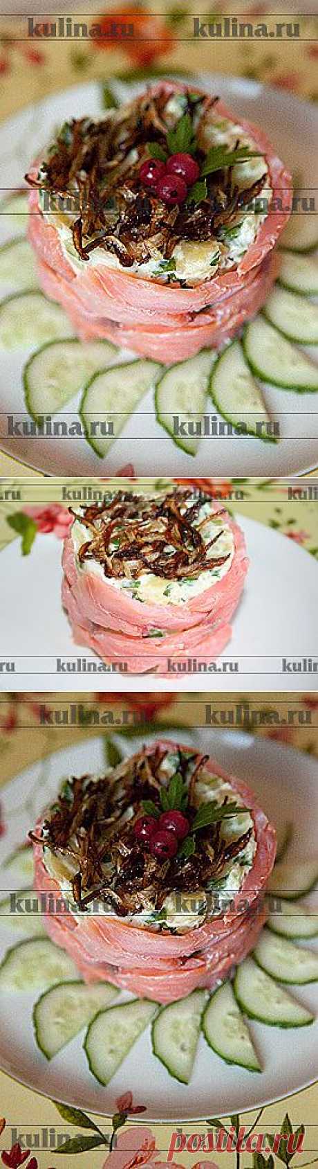 Теплый салат из картофеля с лососем