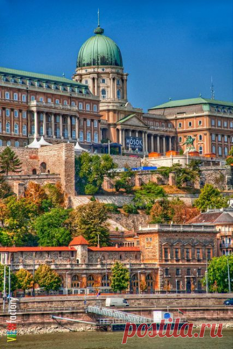 The Royal Palace in Budapest, Hungary,  
flickr от View Factory  |  Pinterest: инструмент для поиска и хранения интересных идей