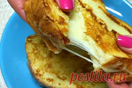 Я называю такие гренки "Обжорка". Вроде обычные, но с сюрпризом внутри | Тарелка.ру Пульс Mail.ru Просто и вкусно!