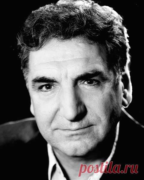 Джим Картер (Jim Carter)
- 19 августа, 1948