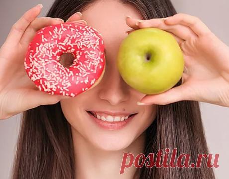 Какие продукты вызывают хроническое воспаление в организме? Системное воспаление — это хронический процесс, который протекает незаметно, но при этом наносит серьезный вред организму. В отличие от острого воспаления, которое возникает в ответ на травму или инфекцию, системное развивается медленно и провоцирует появление различных заболеваний — сердечно-сосудистых патологий, диабета 2-го типа, ожирения, аутоиммунных расстройств и даже ускоренного старения. ...