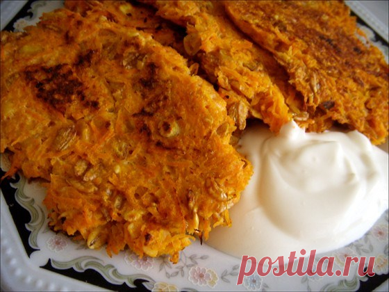 Низкокалорийный котлеты из моркови и мюсли