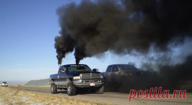 Почему двигатель «идет в разнос»? Основные причины явления Разнос двигателя — одна из самых неприятных ситуаций, связанных с поломкой двигателя. Она характеризуется неконтролируемым повышением оборотов мотора, из-за чего остановить его работу невозможно ключо