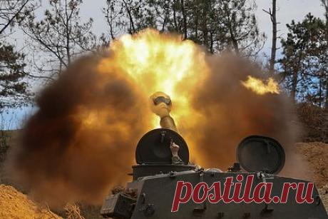 В российском регионе повреждены линии электро- и газоснабжения при обстреле ВСУ. В Белгородской области повреждены линии электро- и газоснабжения после очередного обстрела со стороны Украины, сообщил глава региона Вячеслав Гладков. В ряде сел пропал свет, а в Поповке, которая и была атакована украинскими войсками, была повреждена также линия газоснабжения.