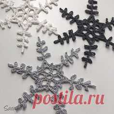 Ravelry: Medium Feather Snowflake pattern by Saraphir Qaa-Rishi
