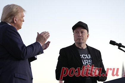 Отец Маска посоветовал сыну признать поражение в ссоре с Трампом