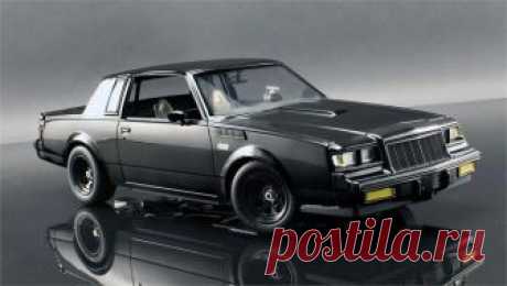 Buick GNX: история, описание, характеристики Buick Grand National GNX – эксклюзивная версия модели Regal, ставшая одним из самых мощных автомобилей 1980 годов. Благодаря уникальной линейке турбированных моторов, последний классический маслкар XX...